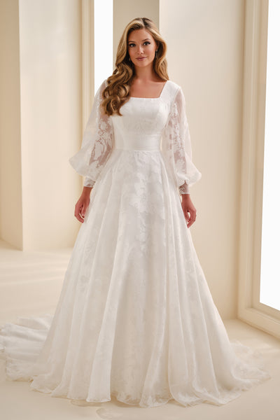 Madeleine - Noces Royales